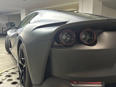 FERRARI 812 SUPERFAST - 4
