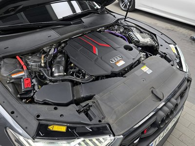 AUDI S7 - 7