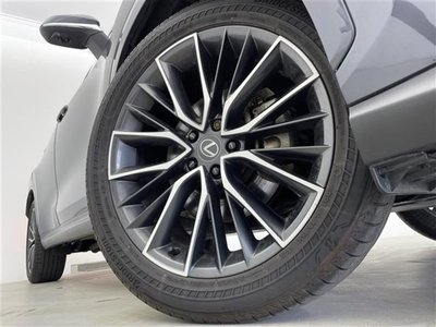 2023 Lexus NX thumbnail 34