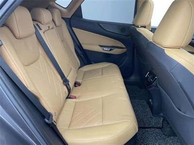 2023 Lexus NX thumbnail 24