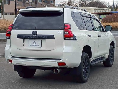 TOYOTA LAND CRUISER PRADO - 4