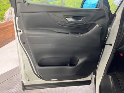 2025 Toyota VELLFIRE — миниатюра 40