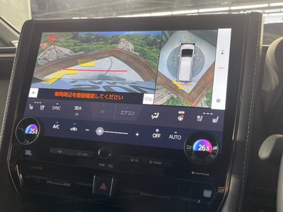 2025 Toyota VELLFIRE photo 8