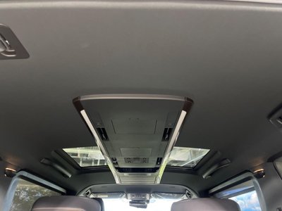 2025 Toyota VELLFIRE — миниатюра 38