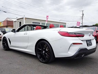 صورة 8 لـ 2022 BMW BMW 8 SERIES