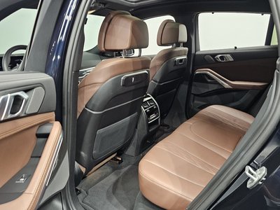 2025 BMW X6 — миниатюра 16