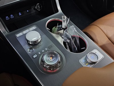 GENESIS GV80 - 9