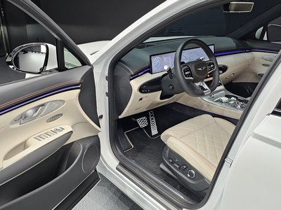 2026 Genesis GV70 — миниатюра 13