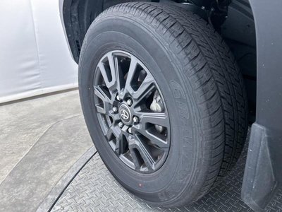 TOYOTA LAND CRUISER 250 - 9