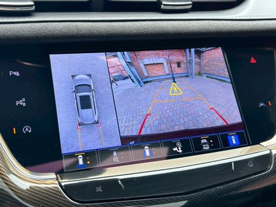 صورة مصغرة 36 لـ 2023 Cadillac XT6
