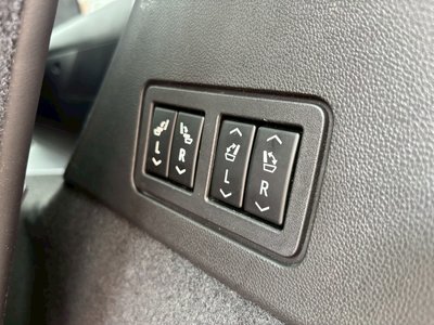 صورة مصغرة 56 لـ 2023 Cadillac XT6