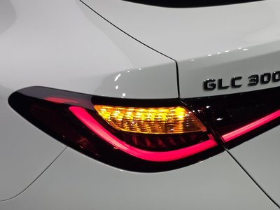 2024 Mercedes-BENZ GLC 照片 10