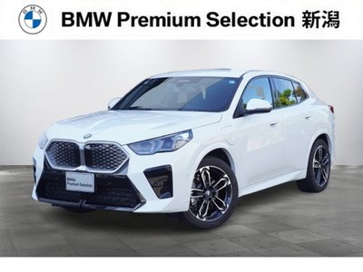 2026 BMW IX2 照片 1