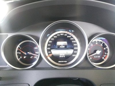 2013 Mercedes-BENZ C-CLASS AMG 照片 2