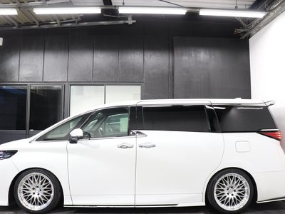 TOYOTA ALPHARD - 10
