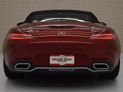 MERCEDES-BENZ GT AMG - 8