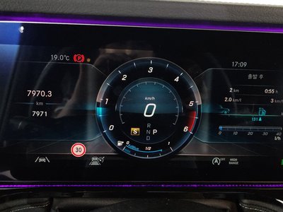 MERCEDES-BENZ G-CLASS - 8