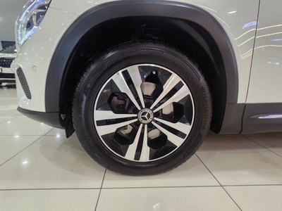 MERCEDES-BENZ GLB - 6