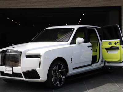 ROLLS-ROYCE CULLINAN - 2