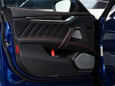 2021 Maserati GHIBLI — фото 6