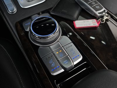صورة مصغرة 22 لـ 2019 Genesis G90