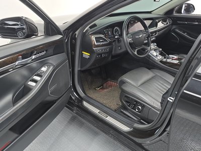 صورة مصغرة 13 لـ 2019 Genesis G90