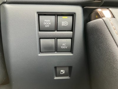 صورة مصغرة 50 لـ 2025 Toyota VELLFIRE