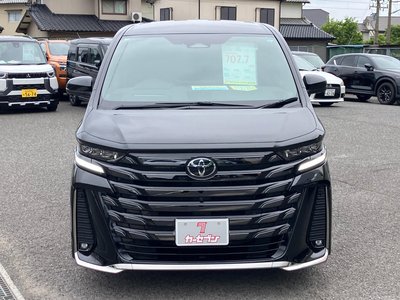 TOYOTA VELLFIRE - 9