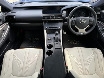 صورة مصغرة 30 لـ 2015 Lexus RC F