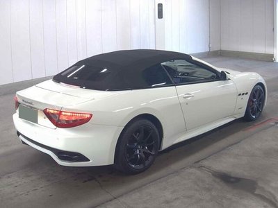 MASERATI GRANCABRIO - 5