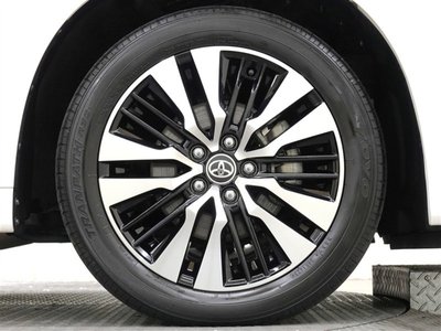 TOYOTA ALPHARD - 4