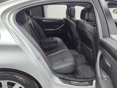 2010 BMW 5 SERIES thumbnail 12