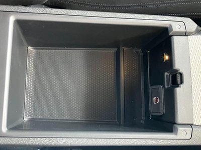 صورة مصغرة 61 لـ 2025 BMW 3 SERIES