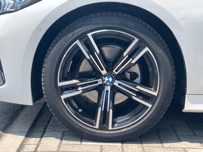 صورة مصغرة 13 لـ 2025 BMW 3 SERIES