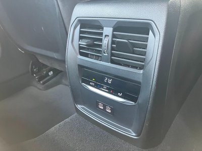 صورة مصغرة 75 لـ 2025 BMW 3 SERIES