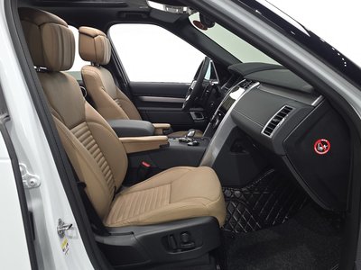 LAND ROVER DISCOVERY - 10