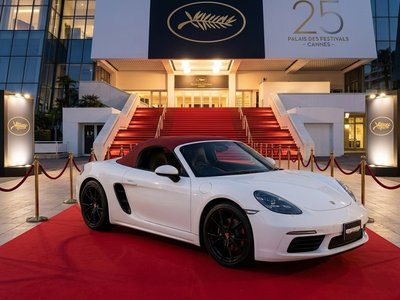 PORSCHE 718 - 5