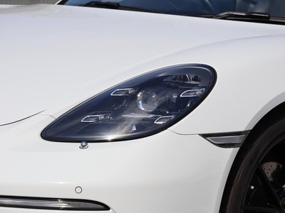 PORSCHE 718 - 7