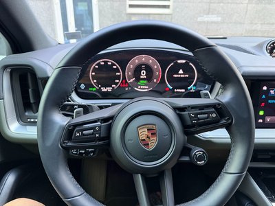 صورة مصغرة 15 لـ 2025 Porsche CAYENNE