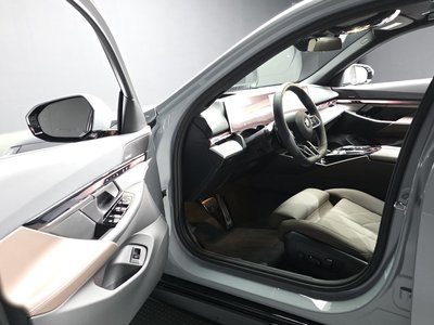 BMW 5 SERIES - 10