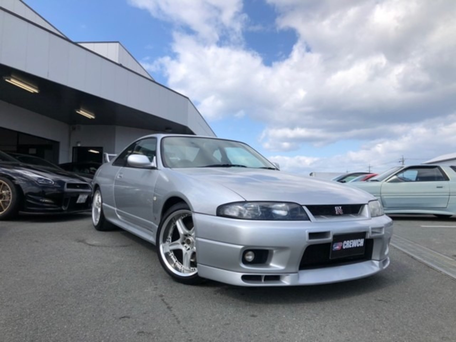 NISSAN SKYLINE GT-R - View 1