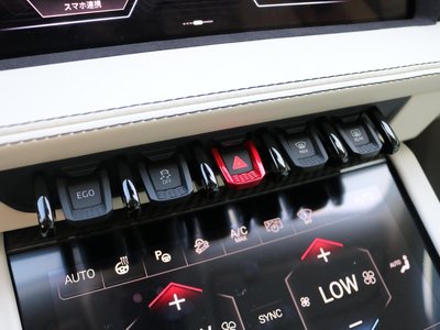 2026 Lamborghini URUS — миниатюра 17