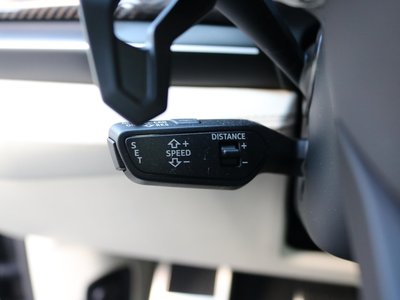 2026 Lamborghini URUS — миниатюра 12