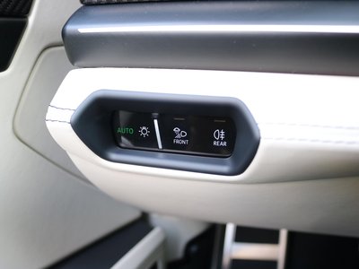 2026 Lamborghini URUS — миниатюра 21