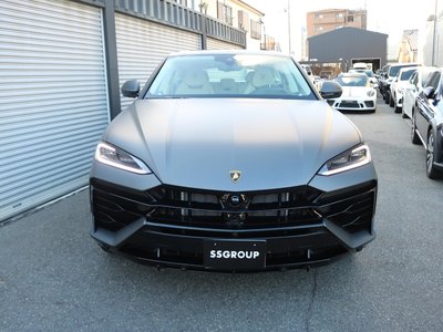 صورة 5 لـ 2026 Lamborghini URUS