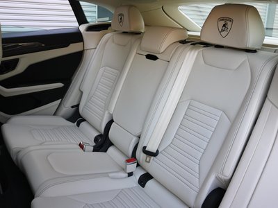 2026 Lamborghini URUS — миниатюра 32