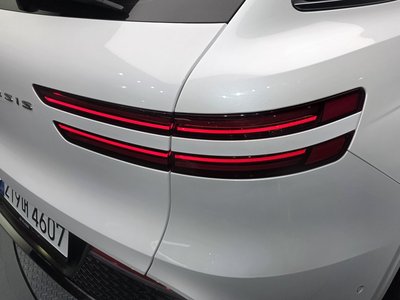 2021 Genesis GV70 — фото 10