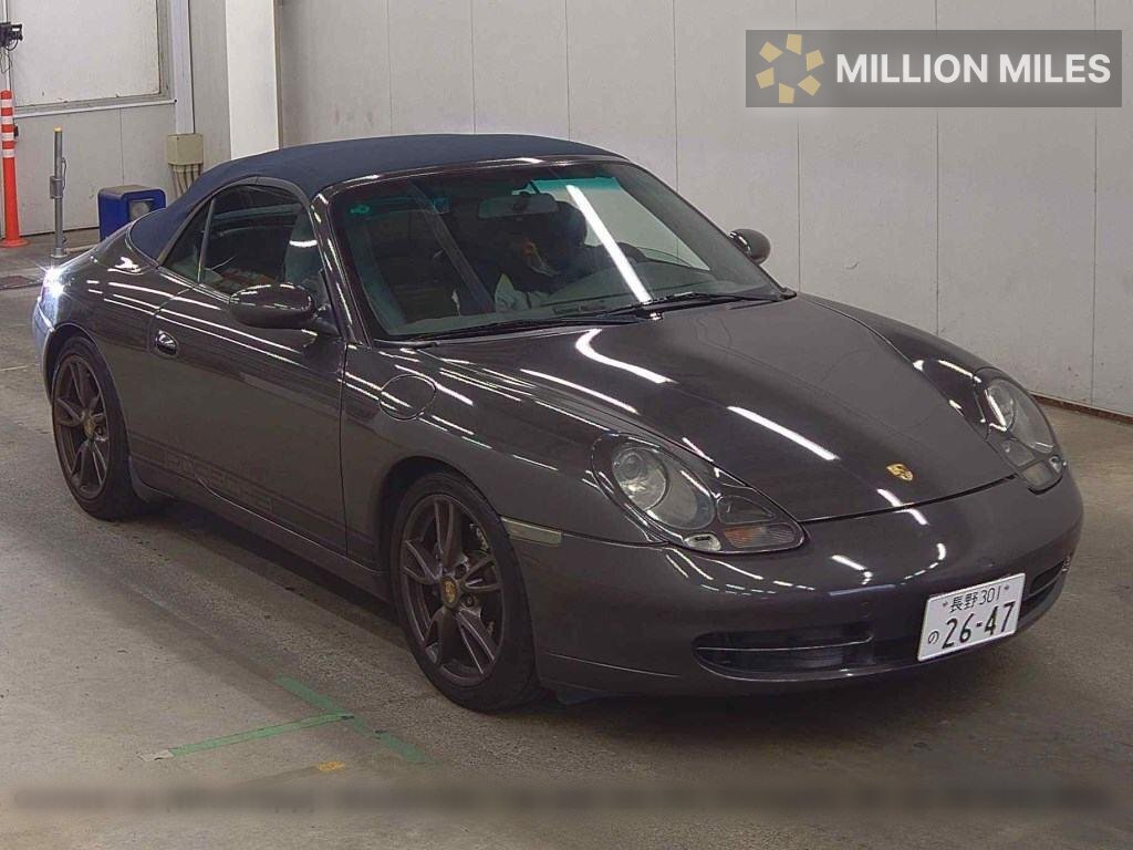 PORSCHE 911 - View 1