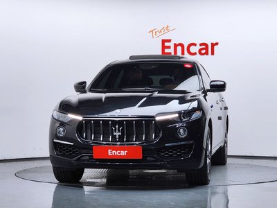 صورة 2 لـ 2022 Maserati LEVANTE