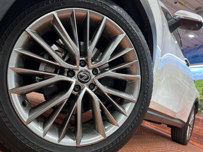 2023 Lexus NX thumbnail 13